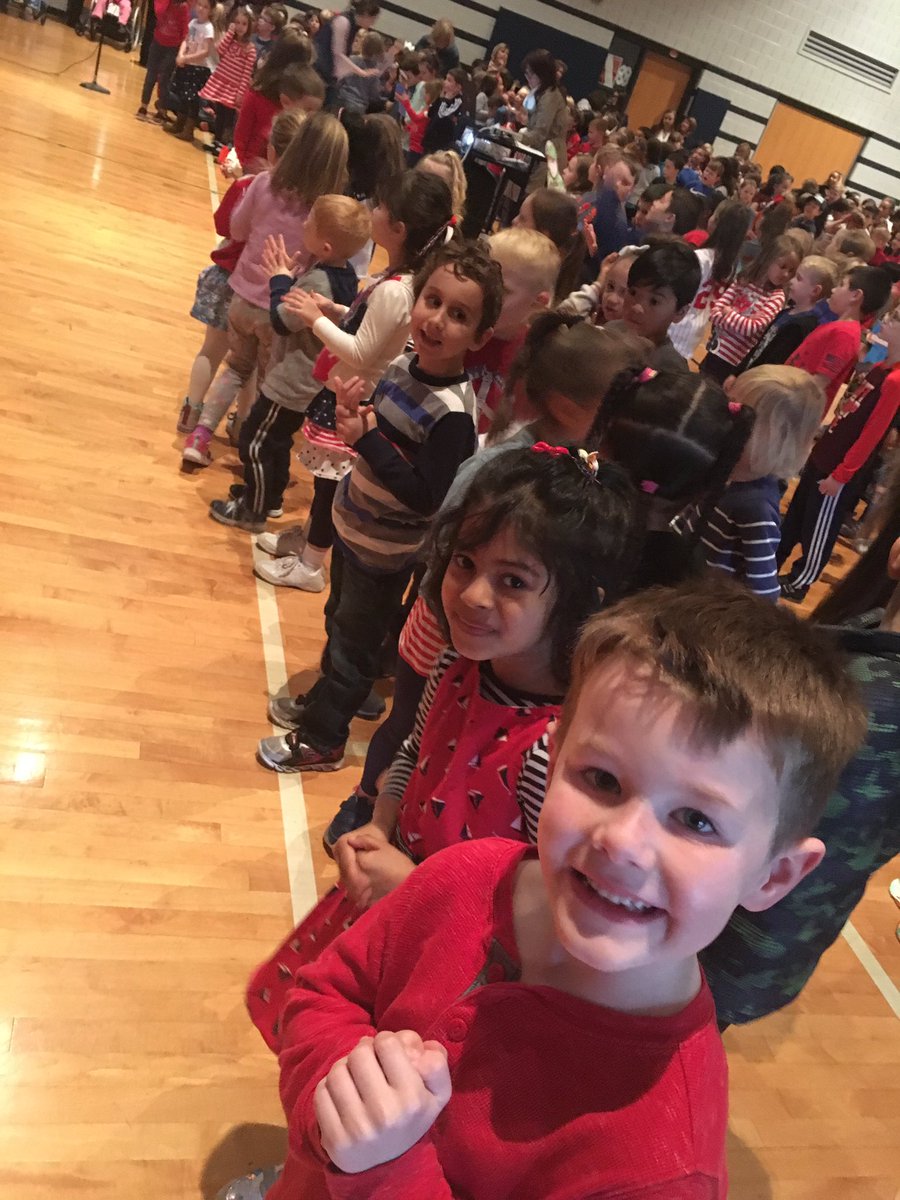 Thank you for your service, Veterans! We had fun celebrating with you today. 🇺🇸