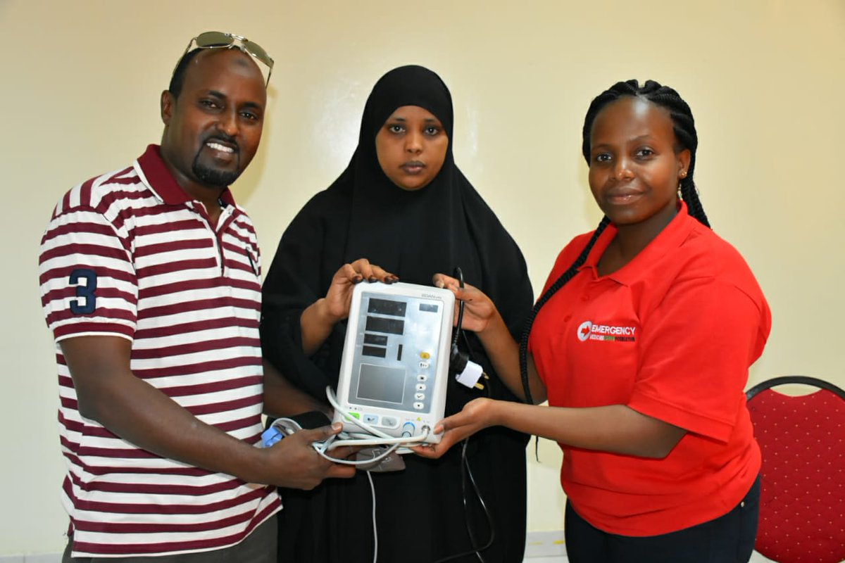 garissahealth's tweet photo. EMKF @emergencymedke donated Vital Signs Monitor and an Electrocardiograph (ECG) machine and helped train the emergency staffs drawn from all the 7 sub-counties and 3 refugee camps on deducing interprations from the machines #UHCKe. https://t.co/Mr5mA5RQ5G