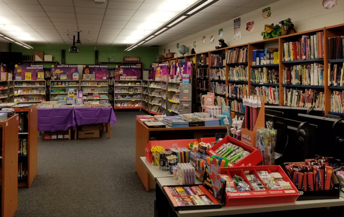 JanineMorganDou's tweet photo. Come to the Enchanted Forest Bookfair Nov. 13 -16 &amp; 19.  #CHDreambuilders https://t.co/HJxFSXZA1B