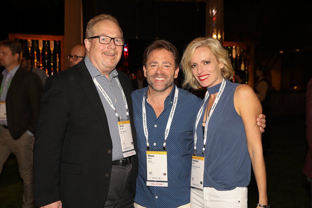 beaunecco's tweet photo. Helping foster parents avoid unnecessary delays with the help from one of the most impressive digital supply chain experts in the world @ApexSupplyChain CEO Kent Savage.  #SGFUS @Bluebirdcincy https://t.co/wHlKniu9JH