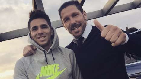 Giovanni Simeone at Fiorentina is one of Europe's most exciting attackers, and has made his way to the Argentinian national team. However, he will never play for his father Diego Simeone, as father Diego has said "it could affect their relationship"