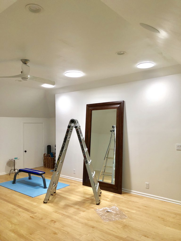 MDaylighting's tweet photo. Wanna light up those dark spaces with #naturalsunlight ? It’s easy! You don’t have to sit thru another winter in your dark home again! Contact us for a free consultation. Link in bio! https://t.co/Ea8U4bA4k3