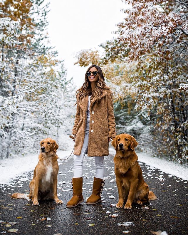 MiaMiaMineBlog's tweet photo. Can you tell we’re related? Taking a cue from my fur babies and staying warm and cozy in my @Koolaburra boots from @DSW. #MyDSW #koola #ad https://t.co/VGUw2Mtyc8 https://t.co/ucLXWOSanm