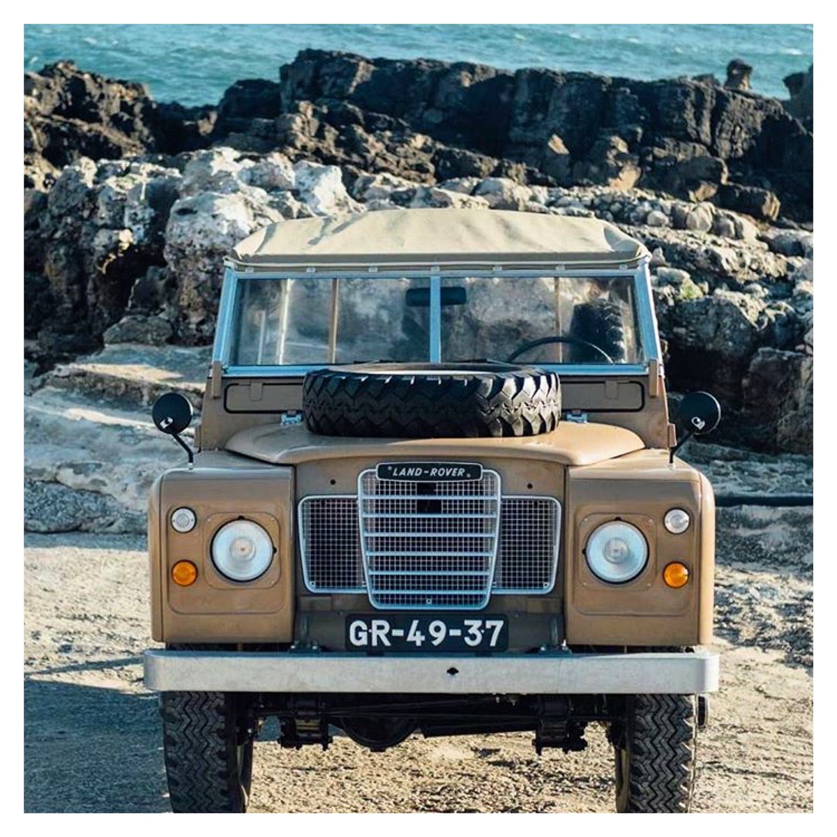 StrongBoalt's tweet photo. Weekend wheels ⚡️ #happyfriday via @ironylon https://t.co/Q45Ny2N6zT https://t.co/lhrW7NT40E