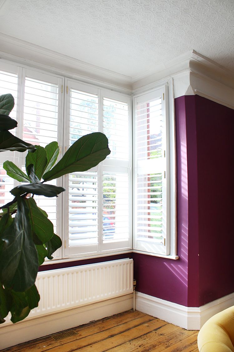 ShutterStoreUK's tweet photo. Think you can't measure and install shutters yourself? Think again. Kimberly &amp; Wayne share their experience of measuring and installing shutters to their beautiful bay window https://t.co/Z3Sy9drPmx https://t.co/0BTmR4U9Q9