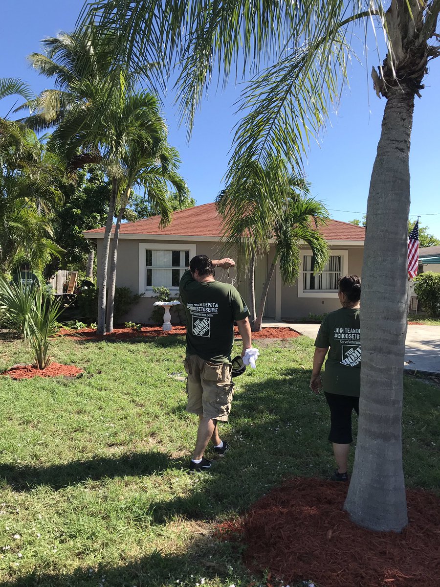 Celebration of Services Veterans. Team Depot.
Home Depot does an awesome job with the Team Depot event for the veterans in our community.