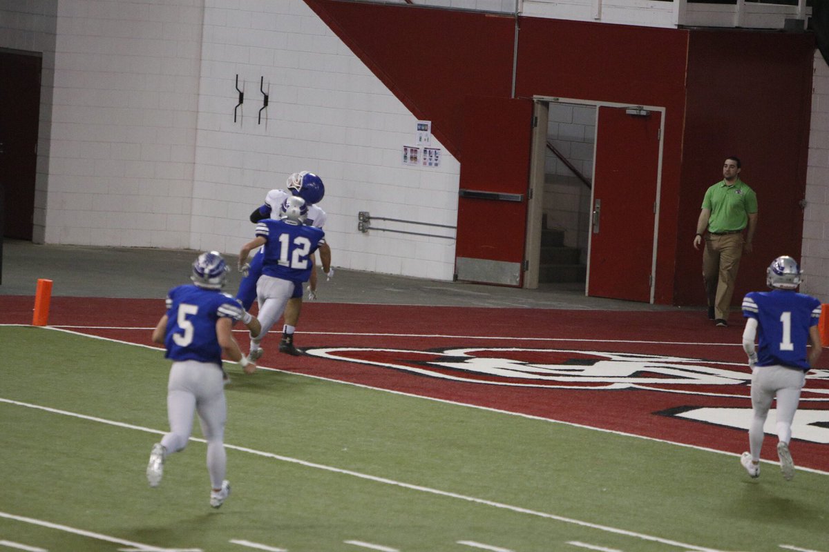 On target Mulder TD pass to Mitchell Goodbary. Outstanding over shoulder catch followed by Clay / point conversation gives <a href="/FootballSFC/">SFC Football</a> 14-0 lead in 2nd Qtr.