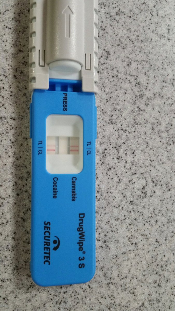 LancsRoadPolice's tweet photo. Driver made off from officers in Preston and was sighted a short time later on the M6. The driver provided positive for cocaine and cannabis and was promptly arrested. Also in the vehicle was his 16 year old brother who was taken home. #irresponsible #HZ40, #HO52 #MN34 #T2TACOPS https://t.co/CY32OhFxJH