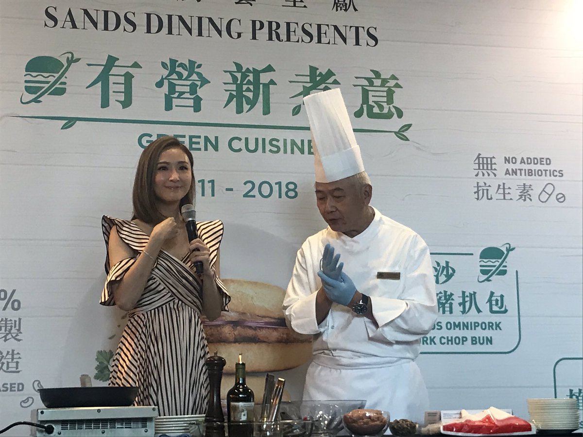 Green #Cuisine launched at #SandsChina’s restaurants partner with #GreenMonday to promote #vegan and #plantbased diets. to Happy to be part of this event with <a href="/GreenMondayDave/">David Yeung</a> . Celebrity #JanisChan  raising awareness to #GoGreen, Live #Healthier! @GreenMondayHK #Macau