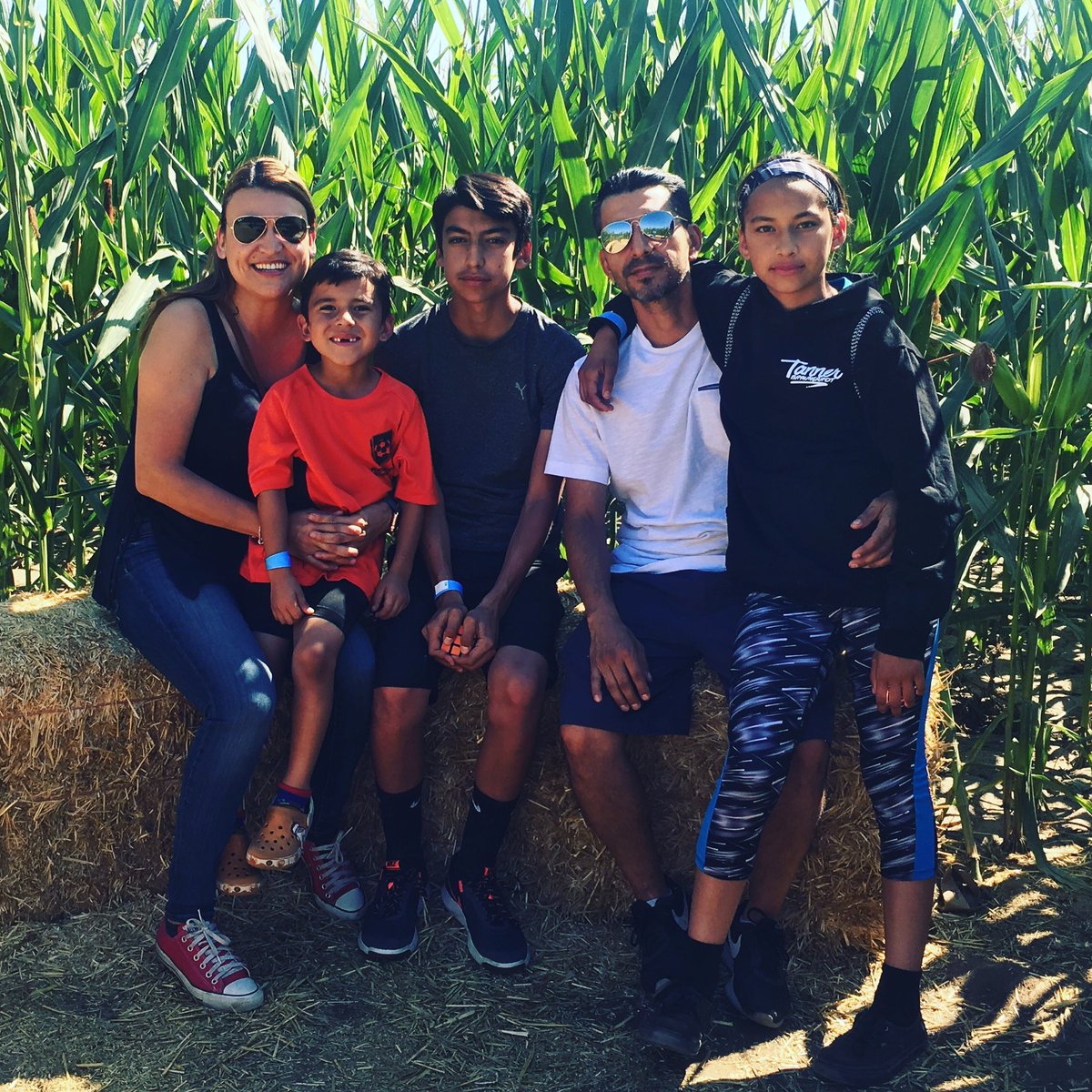 Guerrerotweets's tweet image. Love my family ❤️ #bsdchallenge