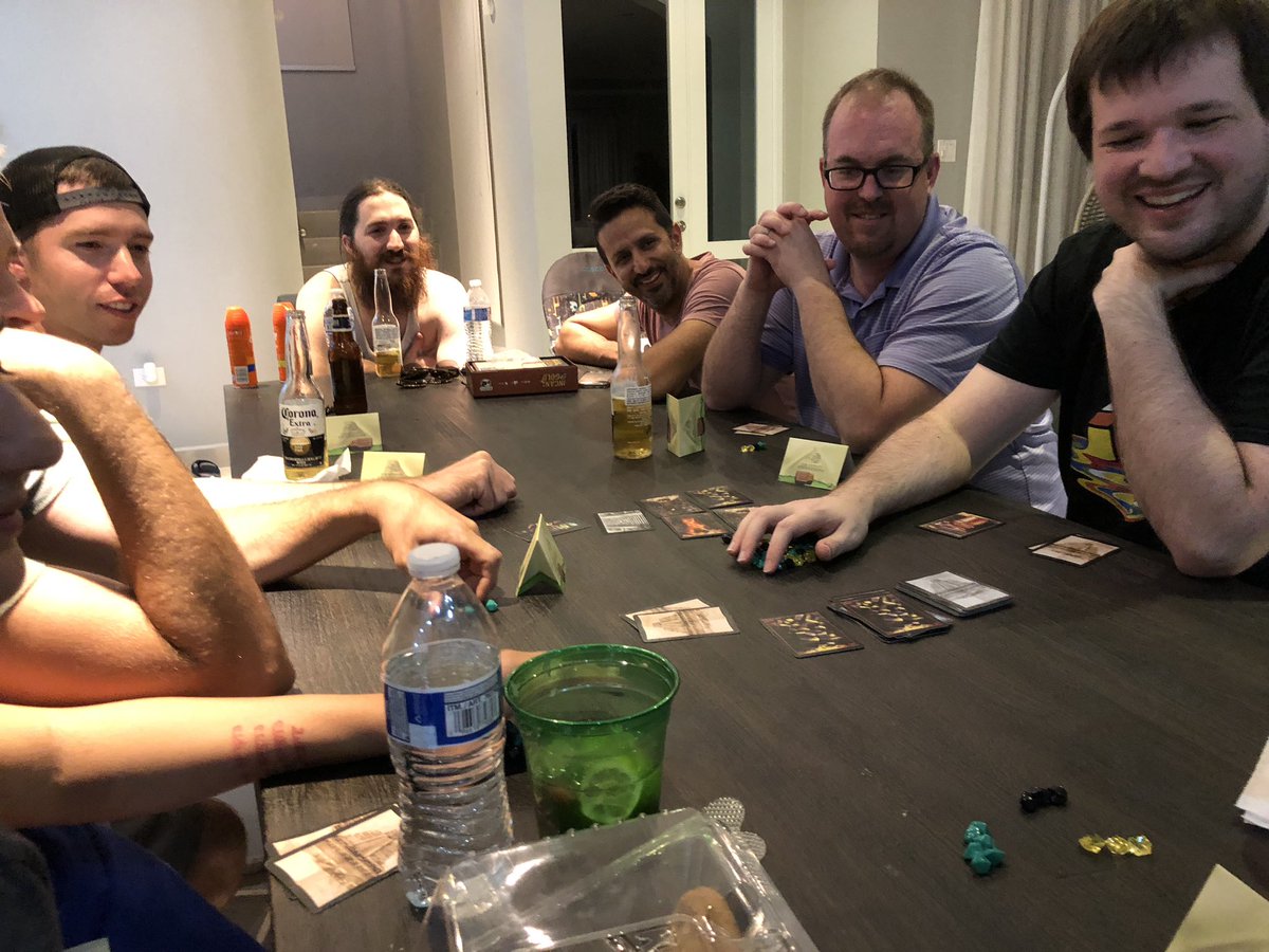 Prominent Edge tweet media