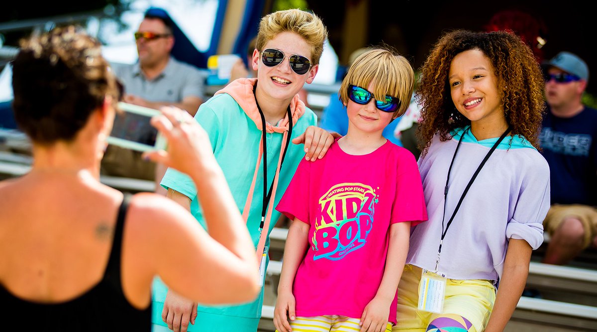 VisitCentralFL's tweet photo. Rock out to your favorite hits, then take home memories from @KIDZBOP Weekend at @LEGOLANDFlorida with an autograph and selfie with the performers! #KBWeekend

See the event schedule: https://t.co/Pg8oNwsS9n https://t.co/TnBh18KZEj