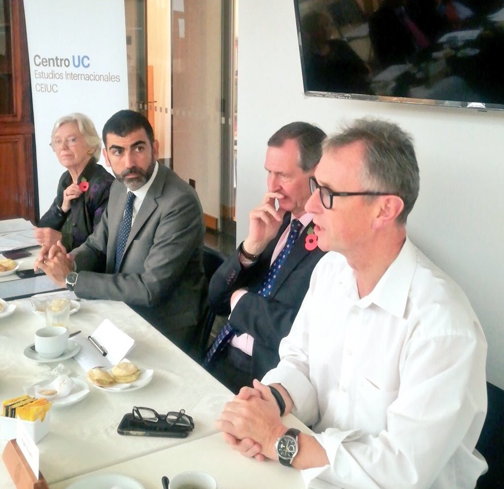 jorgesahd's tweet photo. Tuvimos una excelente conversación sobre el Brexit, migración, guerra comercial y relaciones Chile-UK, junto a la delegación parlamentaria británica @BGIPU. Gracias @JamieBowdenUK por el trabajo en equipo. #UKChile https://t.co/qZO8JmkTxi