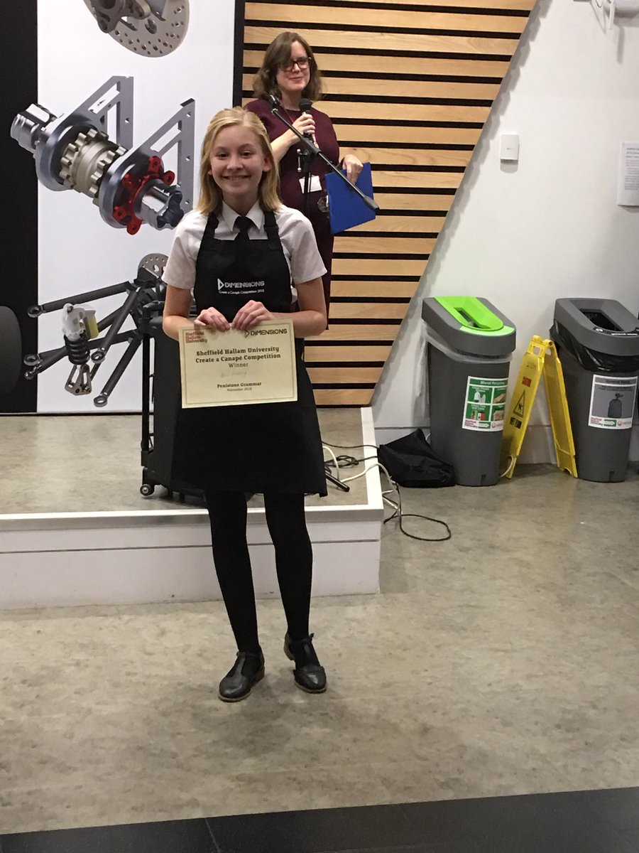 The winner of the canapé competition was Alice with a puff pastry base, beetroot &amp; cream cheese mouse, smoked salmon topped with chives. 🌟👏