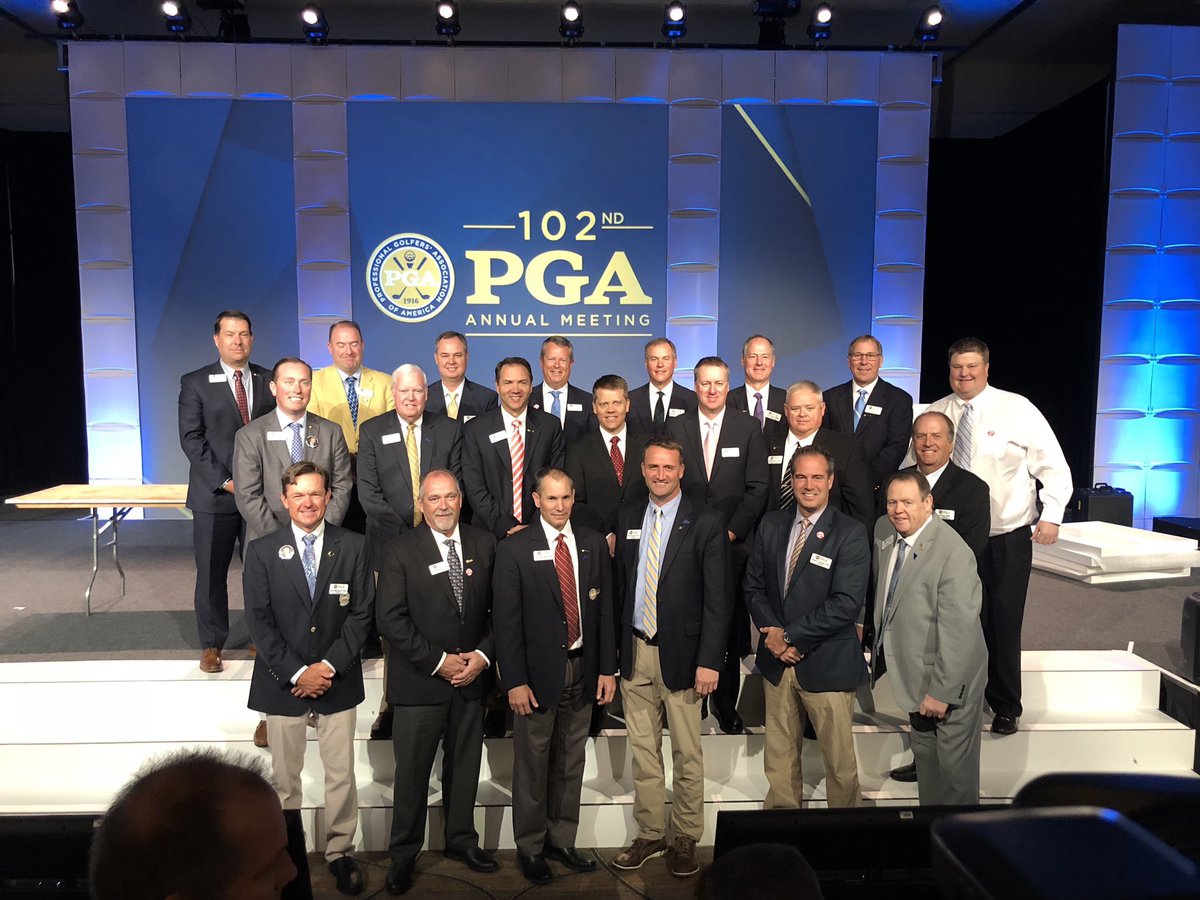 MetropolitanPGA's tweet photo. Thank you Brian Crowell for all you have done for our Section. You are greatly appreciated by our staff and all of our professionals for your dedication. The Metropolitan PGA is lucky to have you continue on as our Honorary President. Thank you! 📸: @STexasPGA https://t.co/5tA1nWFN0p