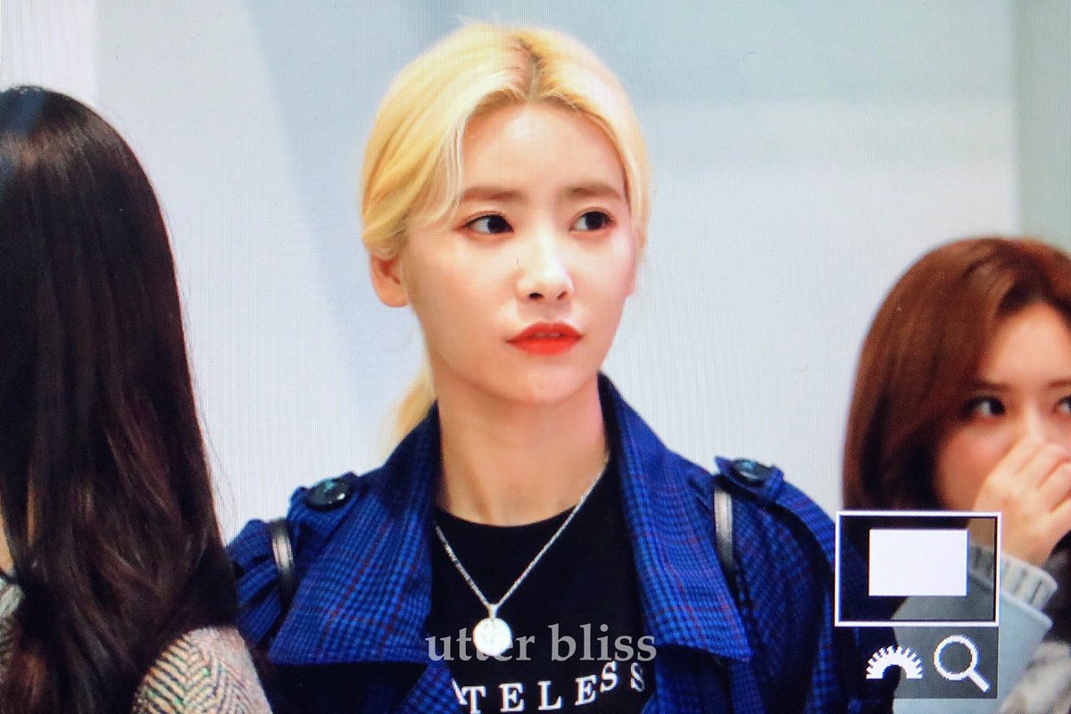 181110 🙀🙀
#기희현 #다이아 #DIA <a href="/dia_official/">다이아 DIA</a>