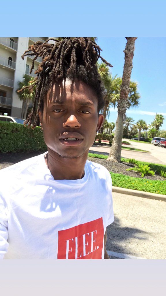 FleeTrello's tweet image. Happy Birthday to my mf Dawg @____MoneyMitch More life to you my boy!