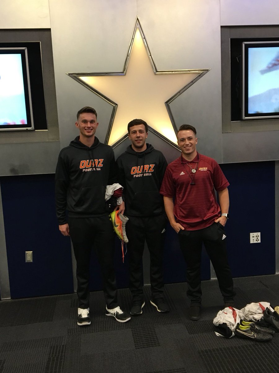 OuazSpecialists's tweet photo. Thanks @dallascowboys for letting the OUAZ specialists kick around the pig skin in Jerry’s world today! #FortheBrand #4thDownArmy https://t.co/HjI3Xk4tzr