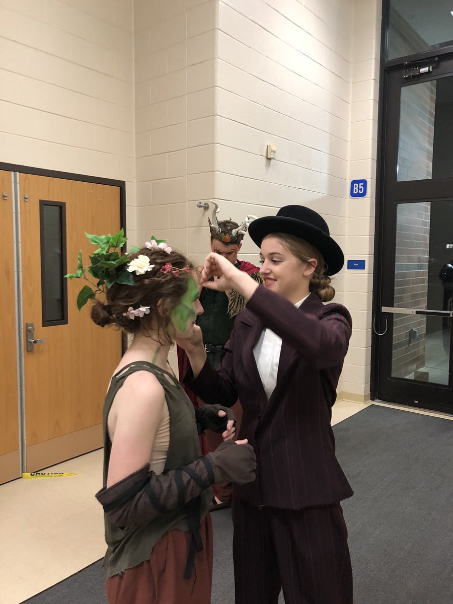 BradleyHS's tweet photo. Shakespeare in Hollywood is sold out tonight!! https://t.co/nMeSQN48Yg