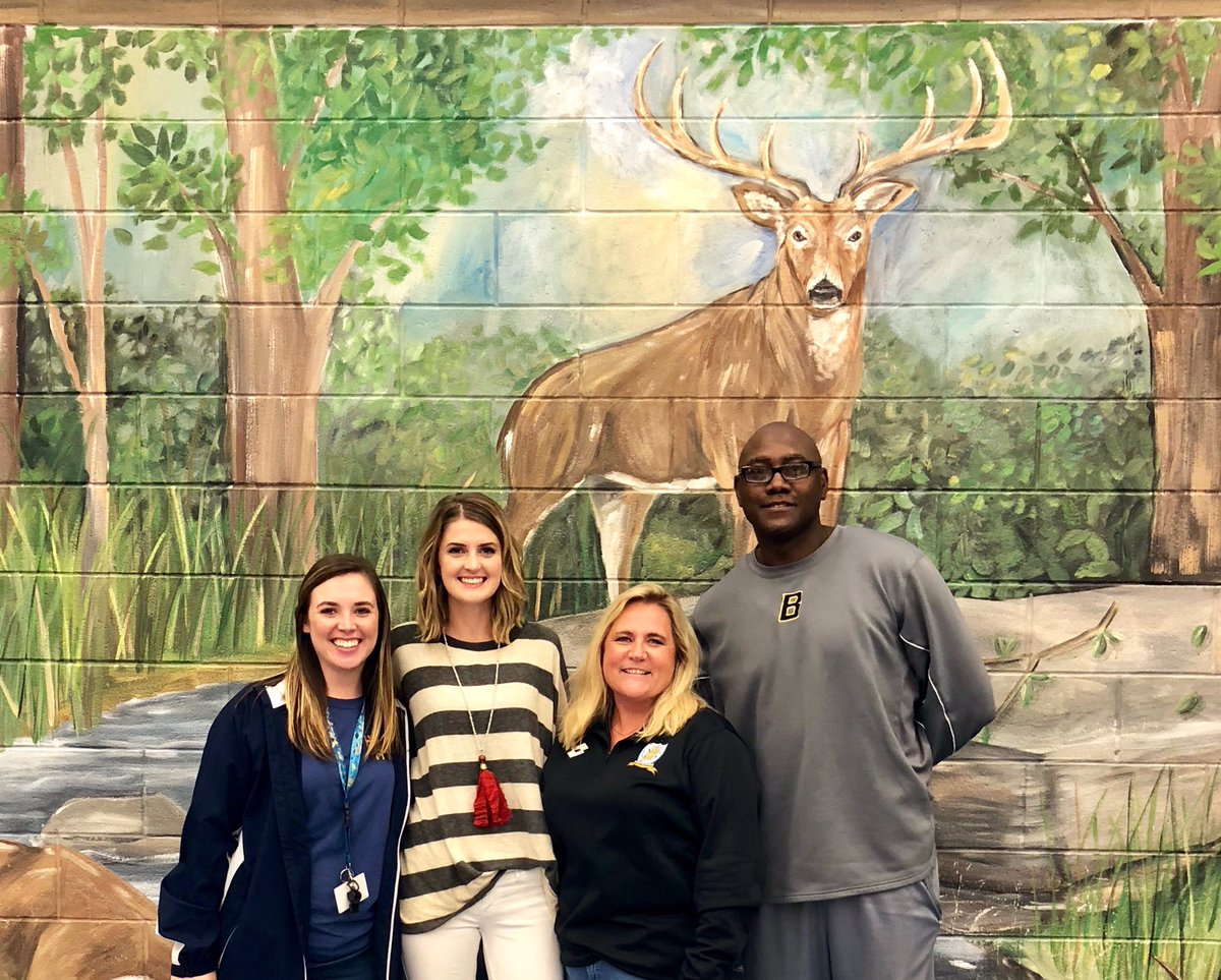 AnthonyTyroneB2's tweet photo. Elizabeth Gregg at Buckhorn Middle School speaking with 7th Grade Science classes. Four F’s in school isn’t bad (Faith, Family, Friends, &amp; Fighting Cancer) @KFosterEDU @mjahrausedu @BuckhornMiddle @MadCoSchools @Apeemac @mr_k_bms #cancersucks #shesaSURVIVOR  #AllMeanAllMCSS https://t.co/Fyzw1QsxZX