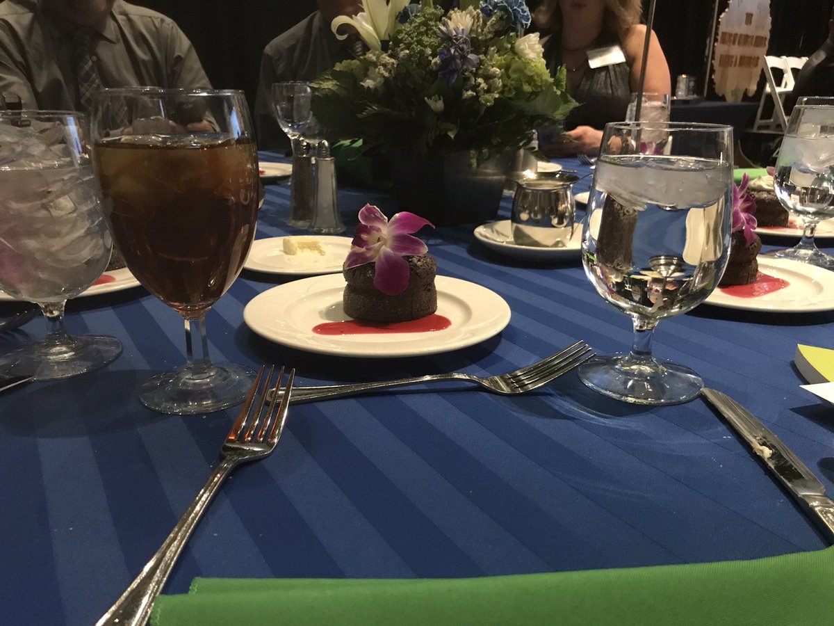 abdiuble's tweet photo. Having such a blast at the Power of Children’s Award! #powerofchildrenawards #childrensmuseamofindy https://t.co/6CRs2VlEdN