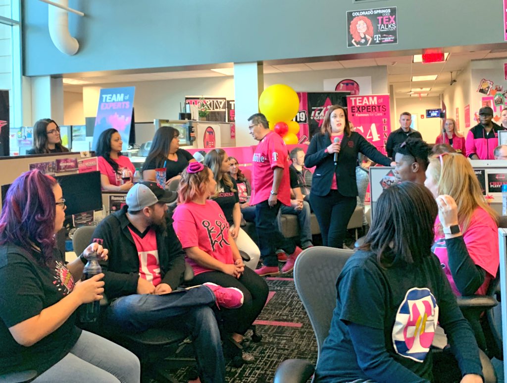 CallieField's tweet image. Loved finishing up this #TexTalks tour with our talented Team of Experts in Colorado. Thanks @robls1978 and @Dan_DiGirolamo for hosting an impressive day!