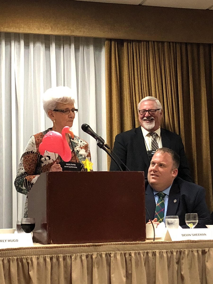 MASCSchoolComm's tweet photo. “Thank you for letting me serve you and the kids of Massachusetts.” #MASCMASS18 https://t.co/OvEp25yEe9