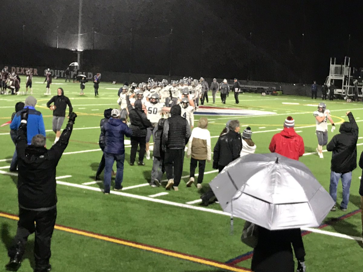 pingreesports's tweet image. Touchdown! Pingree scores in OT to beat Dexter Southfield 13-6 and win the division! Go Highlanders!