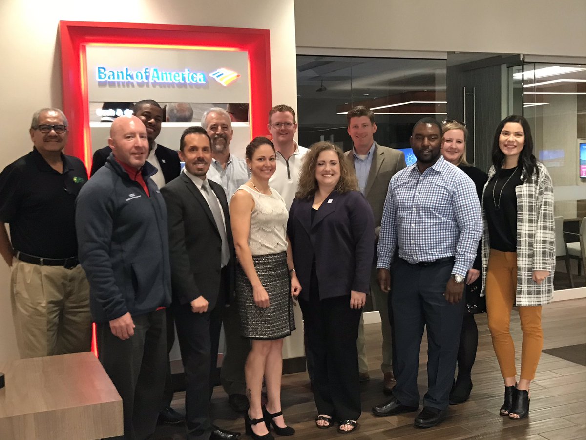 MrsMarisaMoore's tweet image. Today we hosted our #CommunityNeedsAssessment with the hard working change-makers pictured. The room was filled with dynamic conversation as we discussed Fresno’s most pressing needs &amp;amp; how together, we can make a difference. I am so #proud of our community. #IWorkatBofA