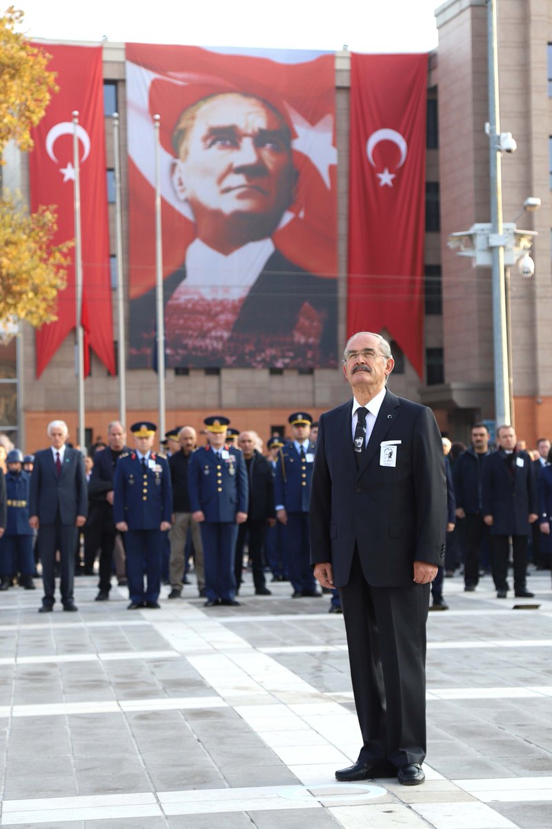 Yılmaz Büyükerşen