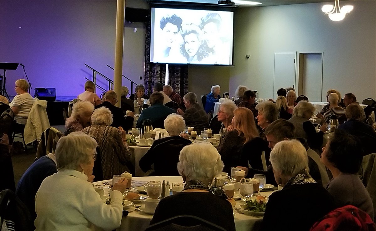 SVECEventCenter's tweet photo. Some photos from the Wednesday Lunch Live! https://t.co/aFFj2EAoua