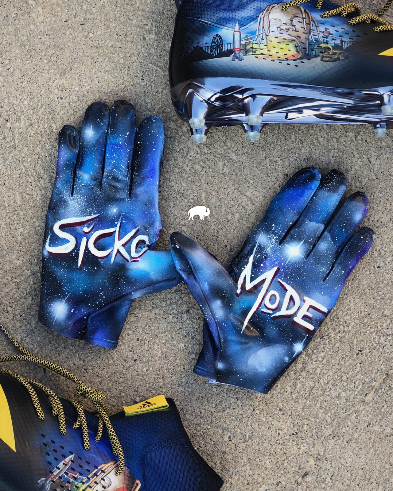 Lit sales football gloves
