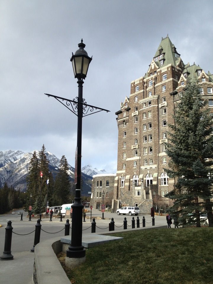 morleycp's tweet photo. What are the odds we can take @NAPCRG #backtobanff in 2021?
#NAPCRG2018 https://t.co/b98NU1YZeq