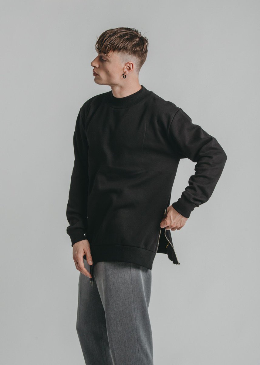 themotivco's tweet image. #LaGrange sweatshirt in black and gray. Update: Black Sold Out.
.
.
#black #sidezipper #blacksweater #meninblack #menswear #mensstyle #homme #streetstyle #streetwear #mensfashion