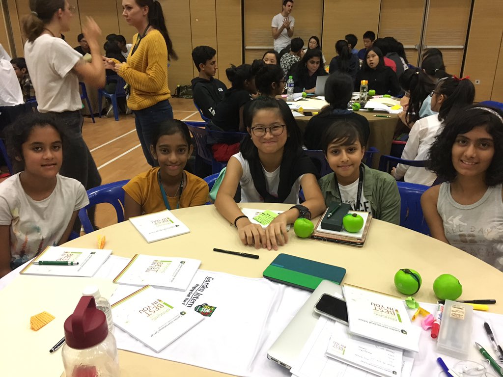 GIS_Learning's tweet image. say hi to our new ks3 student leaders ! #GISLearning