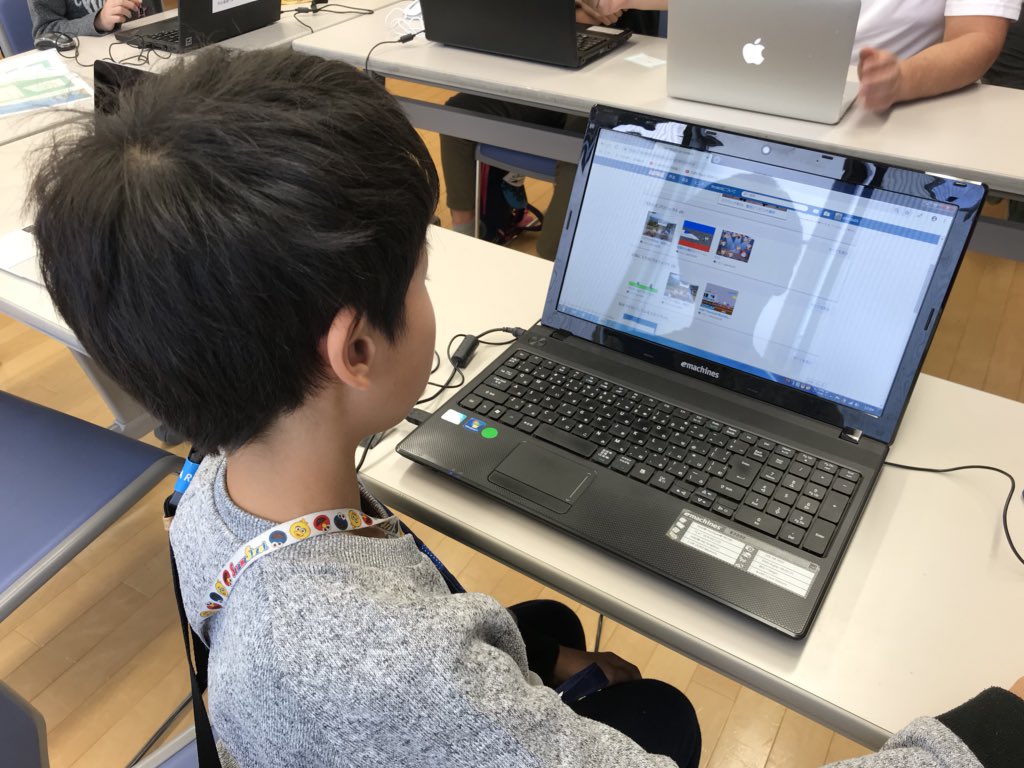CoderDojoMoriya's tweet image. #CoderDojo 守谷【第27回】 今月も沢山のご参加ありがとうございました。今月は Scratch, micro:bit, MakeCode for Minecraft とそれぞれがそれぞれ進めました。笑いありツッコミあり、楽しかったです。みなさんまた遊びに来てくださいね!