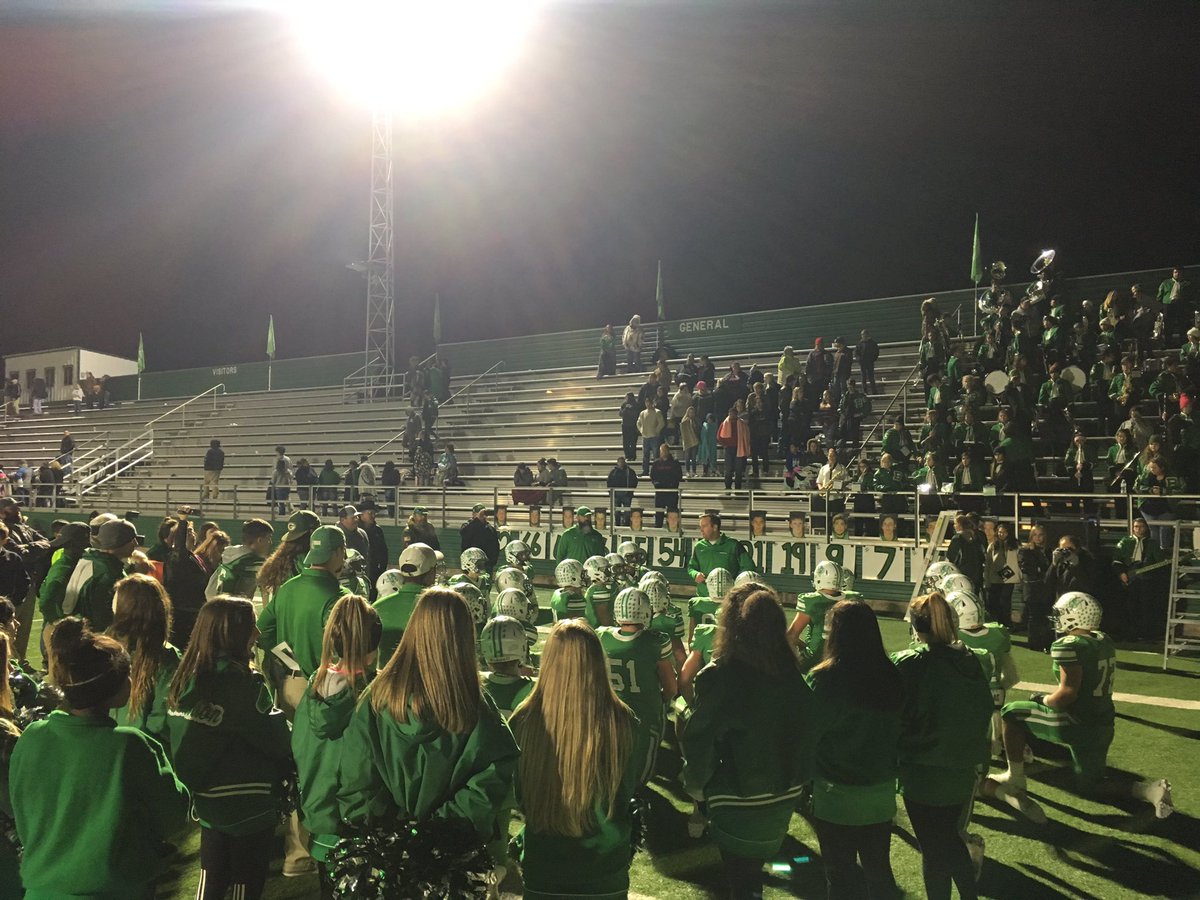 WilliamDPaulJr's tweet photo. Playoff Bound! #GoBucks #LightThatB @BreckenridgeISD #togetherisbetter https://t.co/RuXxJDBjOD