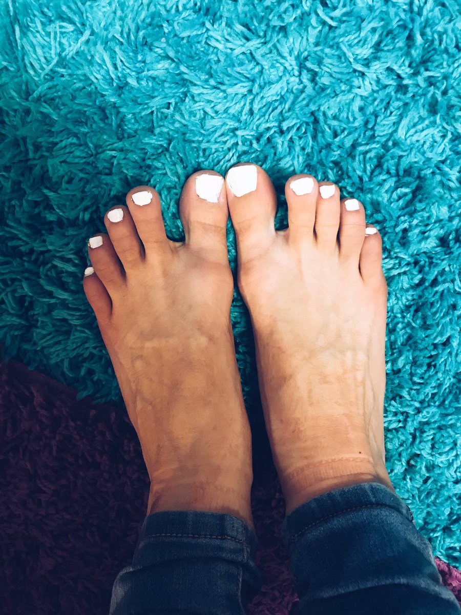 GoddessBellaMae's tweet photo. Goddess wants a RT game 6/6/6 and 1 for every comment. Consider it an honor to be the first pig, DM me now. https://t.co/wTP1MPUuTi