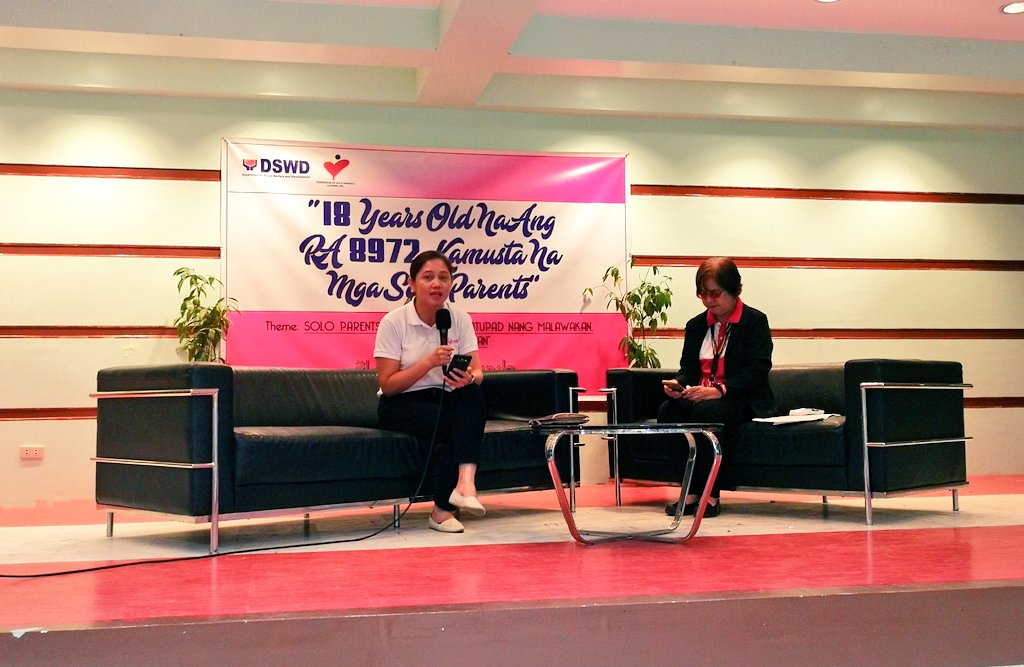 Talakayan with Gabriela Party-list Rep. Arlene Brosas about the status of the amendments on the Solo Parents Act. #LabanNgSoloIpanalo #DSWDKalingaAtPagmamahal