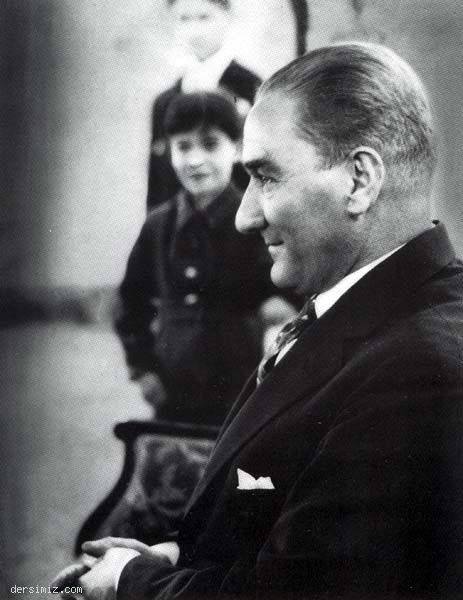 Kimseyi görmedim ben, senden daha güzel... 💙
Sevgi, saygı ve özlemle...
1881-193∞