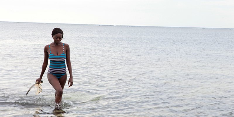 VipingoRidge's tweet image. Snorkeling off the VR Beach Club in the warm clear waters of the Kuruwitu Marine Conservancy ticks a lot of boxes:
✓adventure
✓ conservation
✓exercise
✓sensory overload 
Experienced guides lead the way. Equipment is available to hire.
#Snorkeling #FunAtTheBeach #VipingoLiving