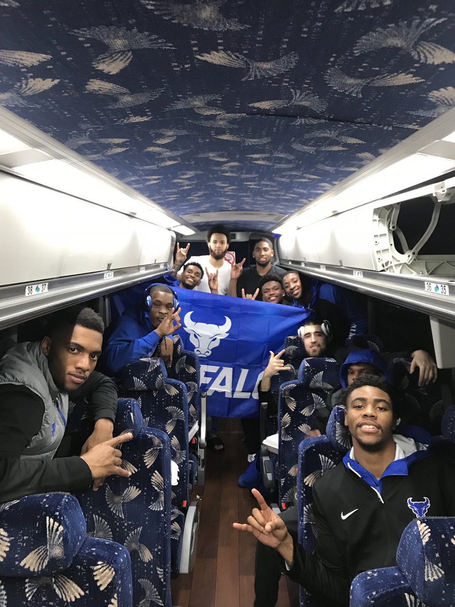 UBuffaloMBB's tweet image. Let’s #FlyTheFlag after our first ever road win against a nationally ranked opponent. Couldn’t have done it without your support Western New York #UBhornsUP