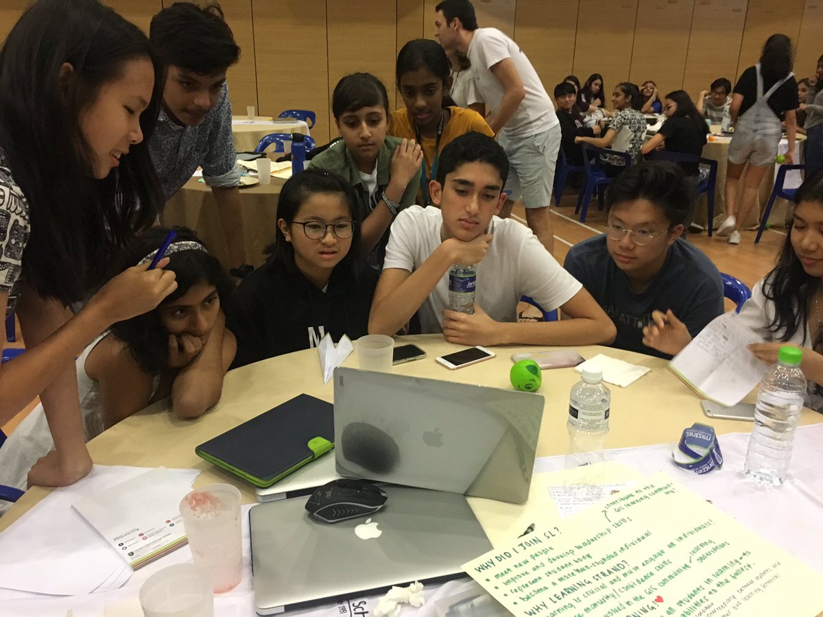 GIS_Learning's tweet image. watching our (almost completed) first vlog! 
#GISLearning