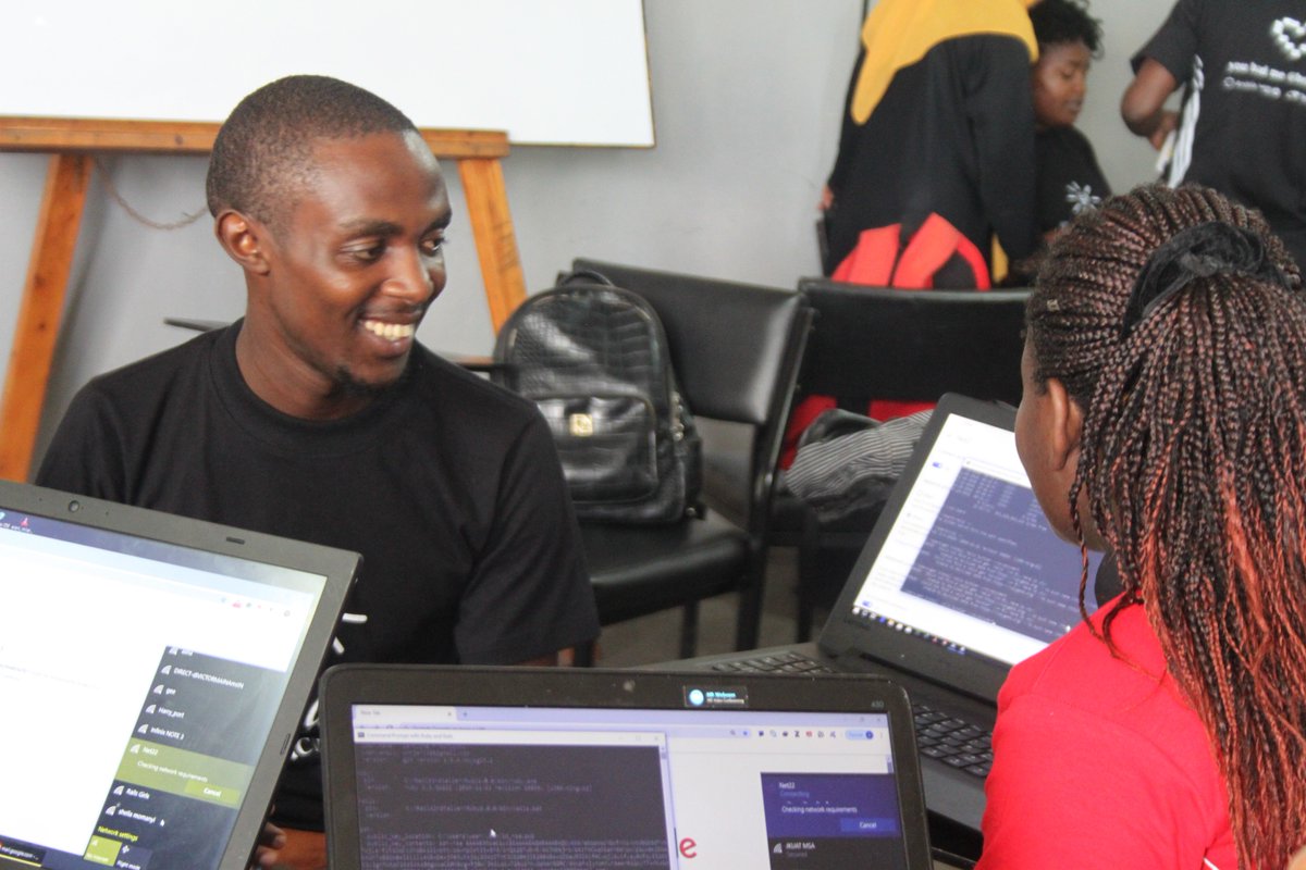 railsgirls_msa's tweet image. From #Railsfeelsright Coaching other beginners today. #3 Coach @Ndegwa_JM #RailsGirlsMsa #CodingGems