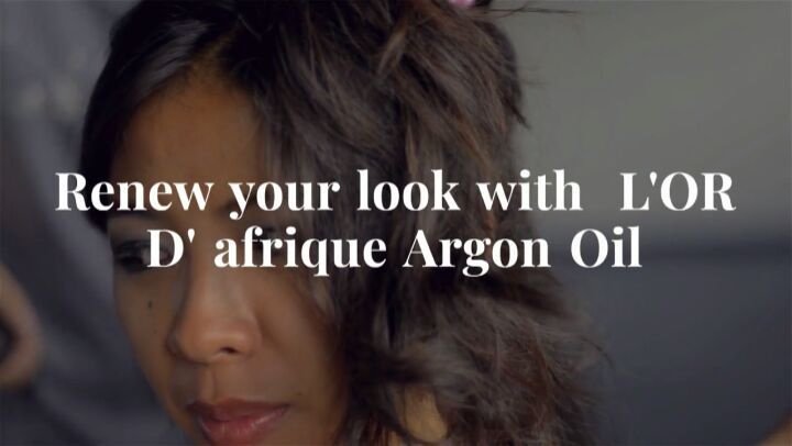 OrAfrique's tweet photo. You're never fully dressed without a great hair! 
Grab our amazing moisturizing oil at https://t.co/rA2EC1ncFu
#GreatHair #oil #dressed https://t.co/NClsPsbfnD https://t.co/tkkMMyjfa7