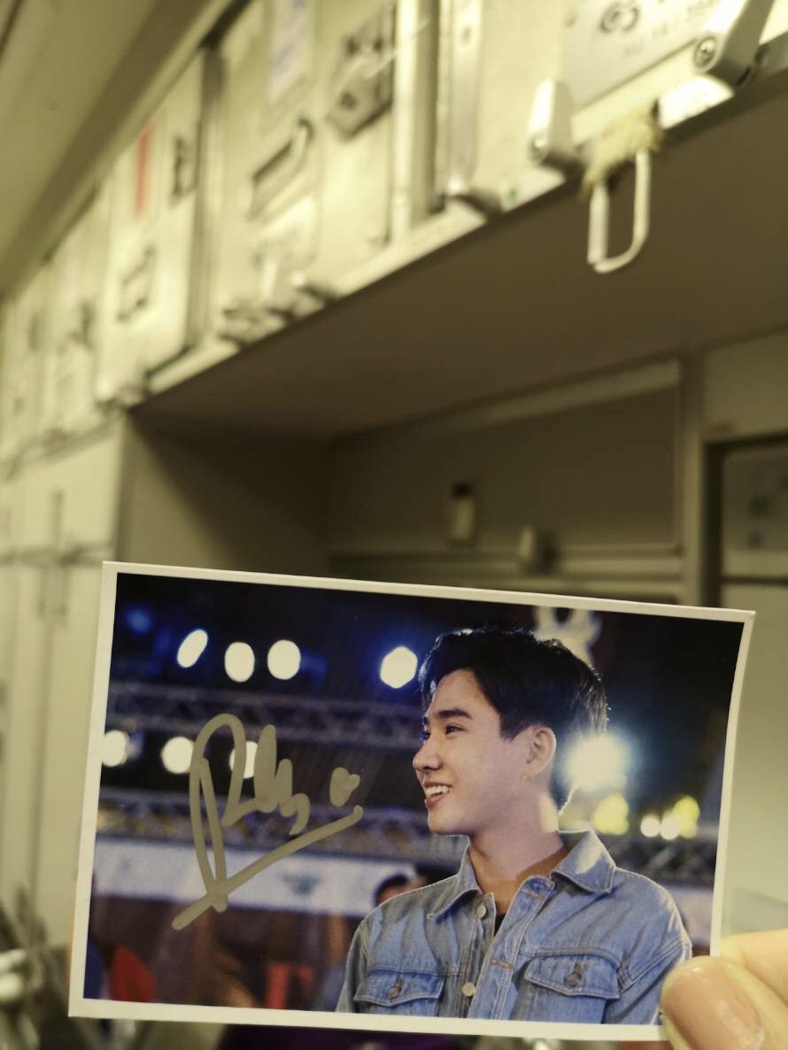 pipeptt's tweet photo. วันนี้เยี่ยมชมห้องครัว boeing 777 ไปก่อนนะ พุ้งนี้จะพาเที่ยว tokyo ❤️
#พาเพิร์ทมาบิน
#pertharoundtheworld
#pertharoundtheworldwithpipe
#รอยยิ้มของชูครีม
#PerthTanapon https://t.co/8IKrdVM17m