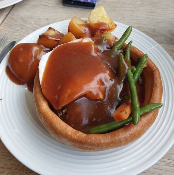 TheYorkRoastCo's tweet photo. "Went all the way to Salisbury for this and was not disappointed 😋 #roadtrip #theyorkroastco #sailsbury #butchersrow #yummy #sogood #fullup #dontwantdinner #needtogoagain #roastdinner"

Come back soon! @joeyofthepearl https://t.co/86wyBOgtBk