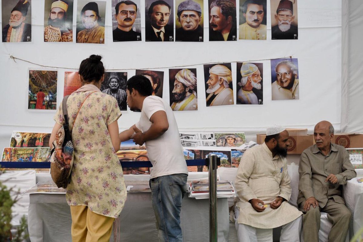 TOIDelhi's tweet photo. #Delhi government organises Jashn-e-Virasat-e-Urdu, a six-day heritage festival at Connaught Place's Central Park 
Photos: @Sprtarun_ https://t.co/OvfTrvFKqv