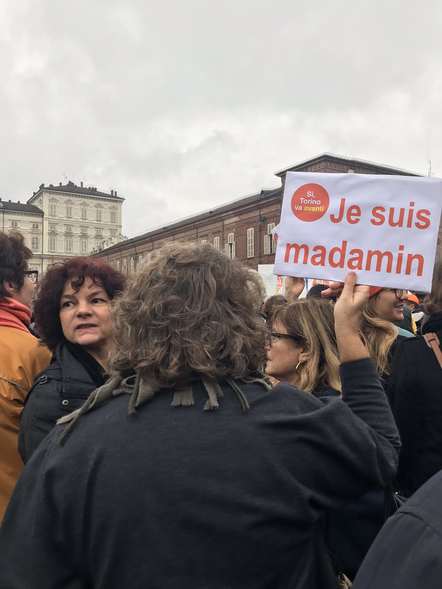 MasoliGiulia's tweet photo. #jesuismadamin https://t.co/DMggJDYUM2