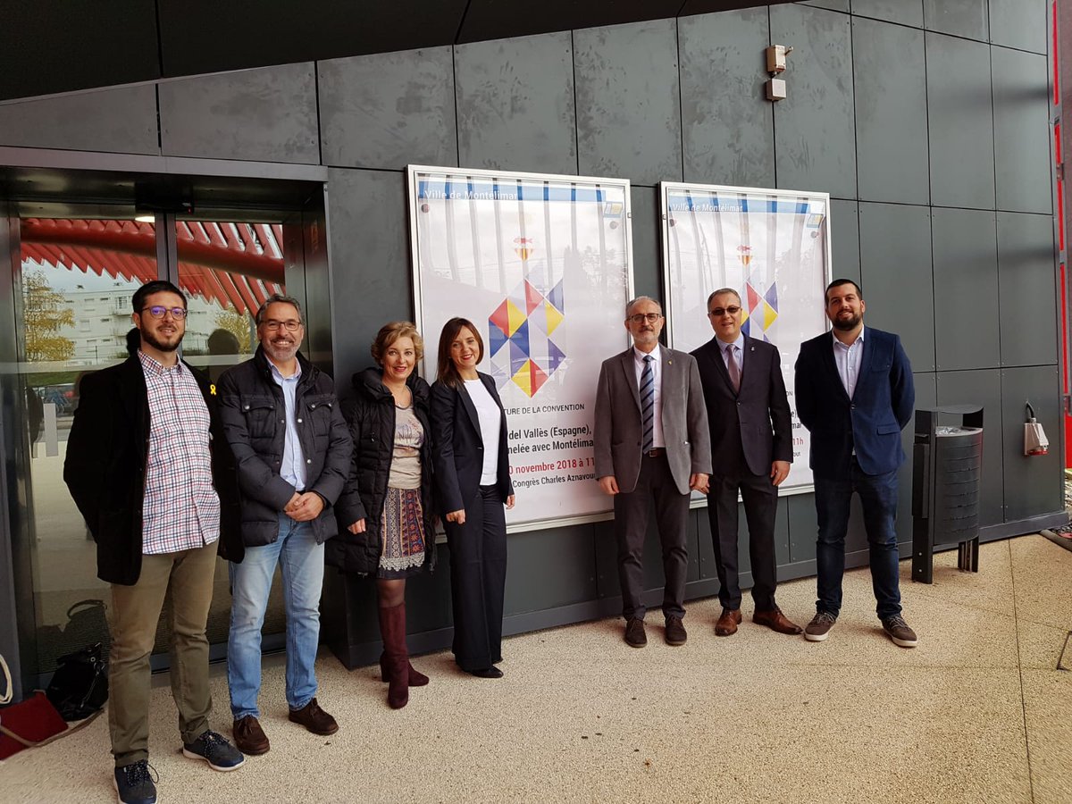 ajmollet's tweet photo. Amb l'acte formal que s'està celebrant en aquests moments a @VMontelimar #Molet i aquesta fantàstica ciutat francesa s'han agermanat https://t.co/OdNcMQhCFr